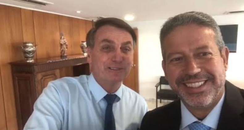 Aliado de Bolsonaro, Arthur Lira lança candidatura à presidência da Câmara